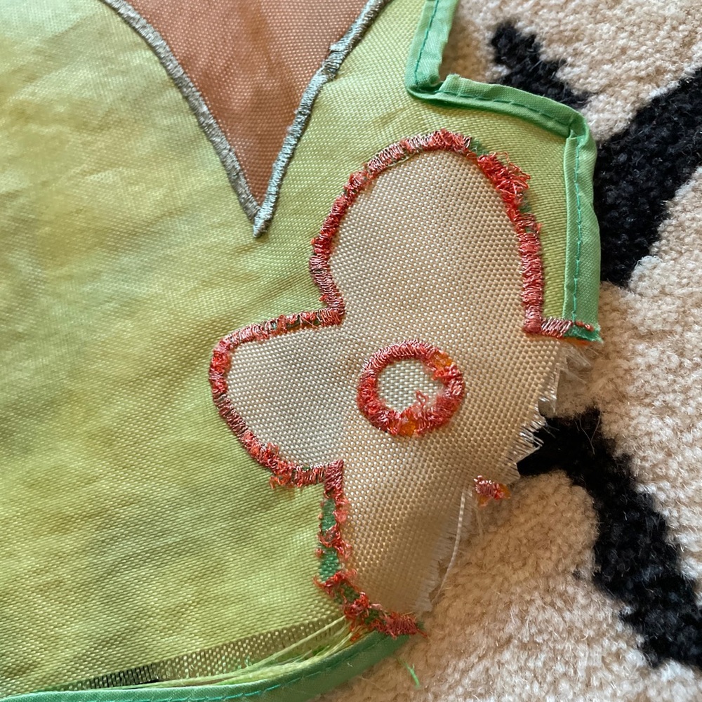 Vintage Scooby Doo Outdoor Flag Flowers and Sky - Picture 7 of 9